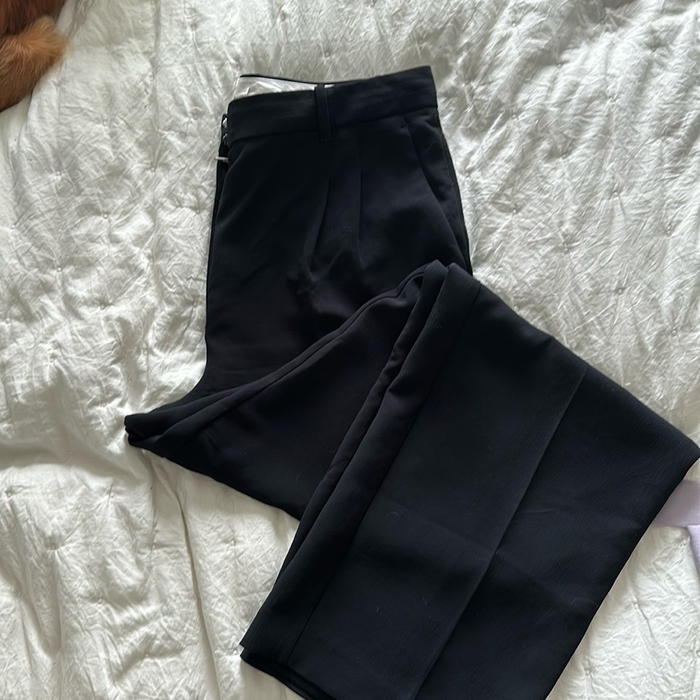 Aritzia Wilfred Effortless pant